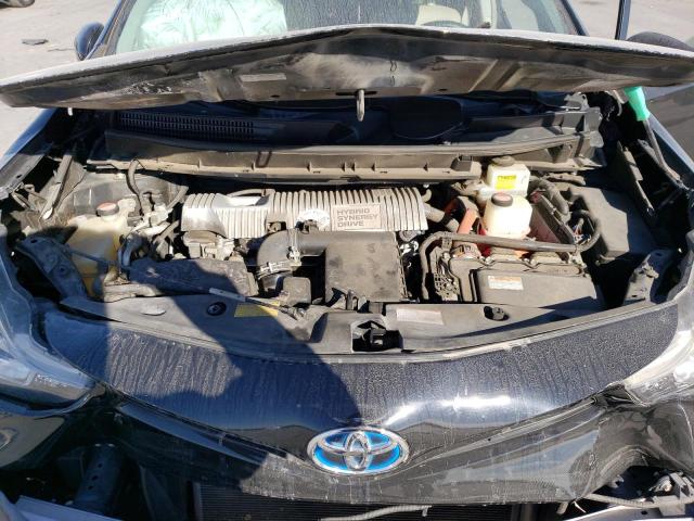 Photo 11 from auction – 2015 TOYOTA PRIUS V with VIN JTDZN3EU9FJ031756