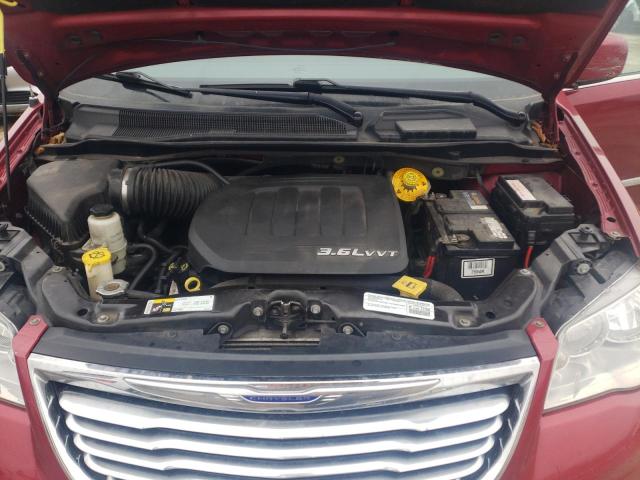 Photo 12 from auction – 2015 CHRYSLER TOWN & COU with VIN 2C4RC1BG3FR565310