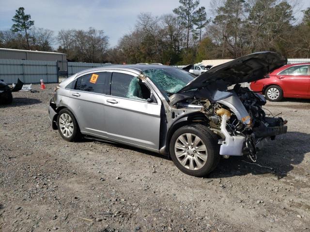 Photo 4 from auction – 2013 CHRYSLER 200 LX with VIN 1C3CCBAGXDN738526