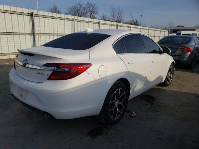 Photo 3 from auction – 2017 BUICK REGAL SPOR with VIN 2G4GL5EX5H9169369