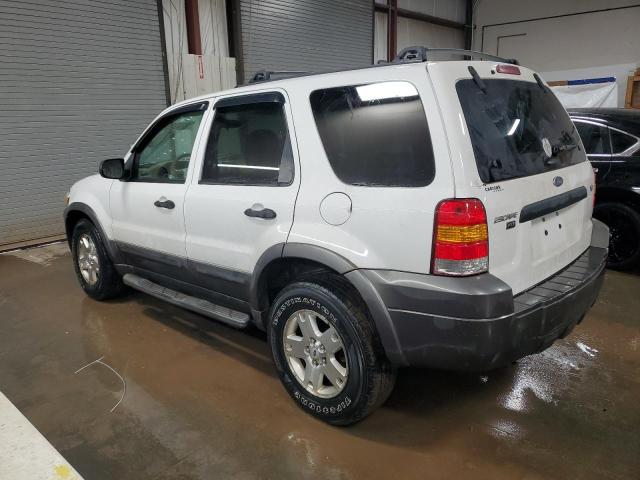 Photo 2 from auction – 2006 FORD ESCAPE XLT with VIN 1FMYU93126KC34486