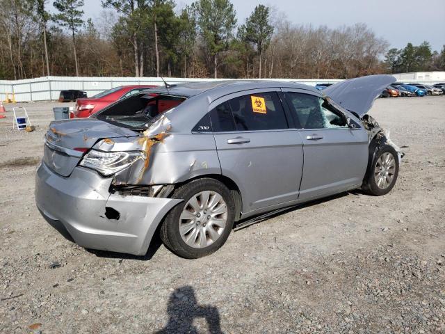 Photo 3 from auction – 2013 CHRYSLER 200 LX with VIN 1C3CCBAGXDN738526