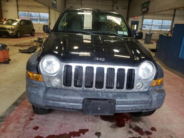 Photo 5 from auction – 2006 JEEP LIBERTY SP with VIN 1J4GL48K06W286225