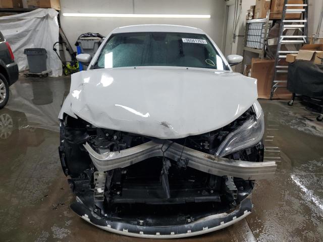 Photo 5 from auction – 2016 CHRYSLER 200 LIMITE with VIN 1C3CCCAB9GN145318