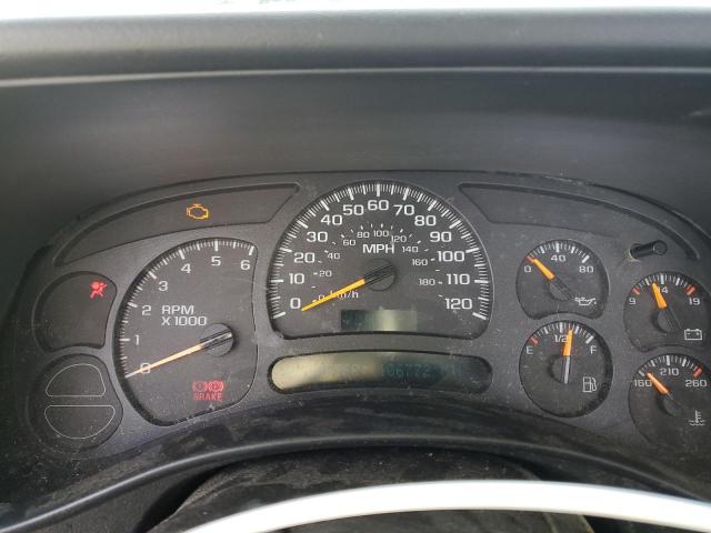 Photo 9 from auction – 2005 CHEVROLET SILVERADO with VIN 1GCEC14X55Z236429