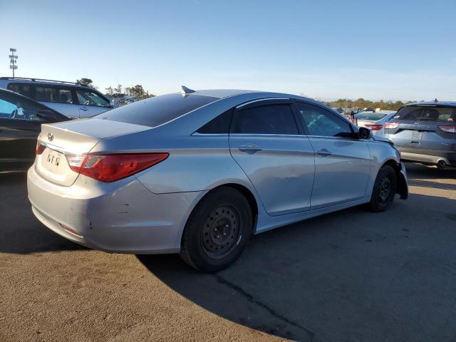 Photo 3 from auction – 2011 HYUNDAI SONATA GLS with VIN 5NPEB4AC6BH218840