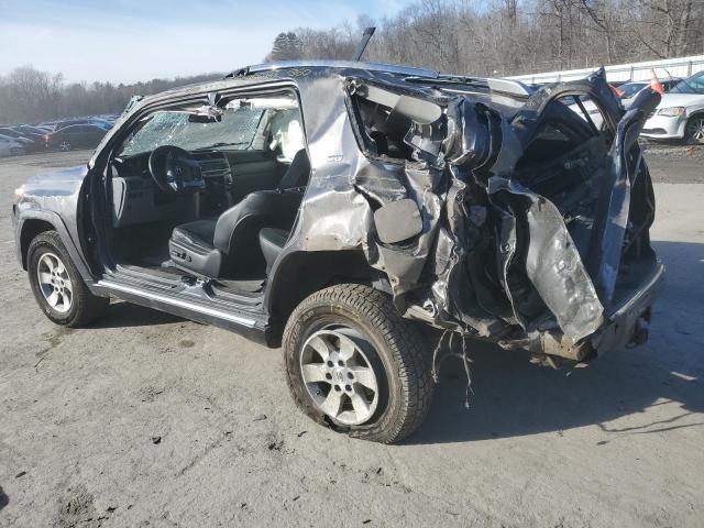 Photo 2 from auction – 2010 TOYOTA 4RUNNER SR with VIN JTEBU5JR0A5020918
