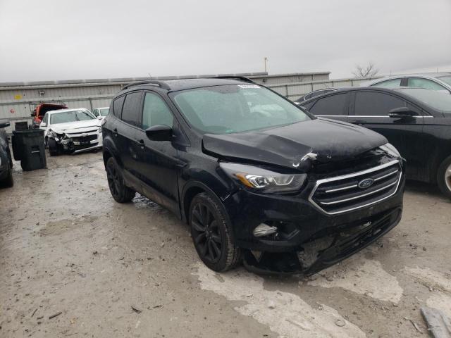 Photo 4 from auction – 2017 FORD ESCAPE SE with VIN 1FMCU0GD6HUD17601
