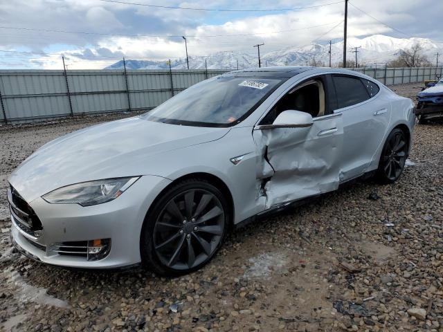 TESLA MODEL S 2013 with VIN 5YJSA1DNXDFP04103 - Photo from auction