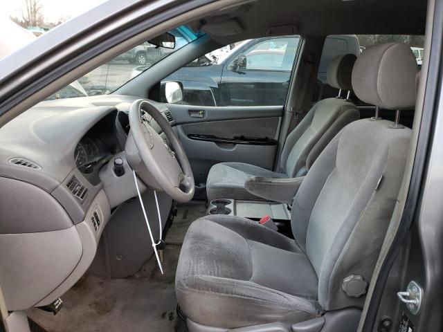 Photo 7 from auction – 2005 TOYOTA SIENNA CE with VIN 5TDZA23C85S376004