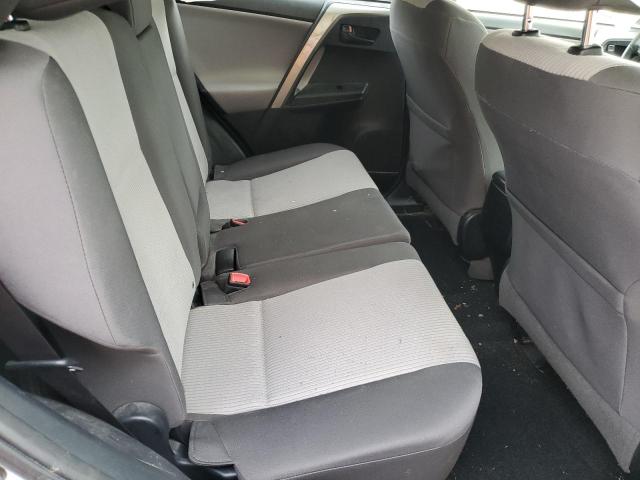Photo 11 from auction – 2014 TOYOTA RAV4 LE with VIN JTMBFREV3ED070656