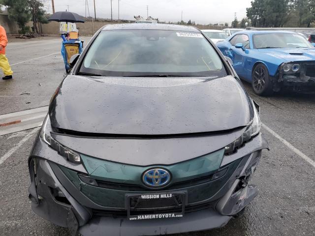 Photo 5 from auction – 2017 TOYOTA PRIUS PRIM with VIN JTDKARFP0H3048011