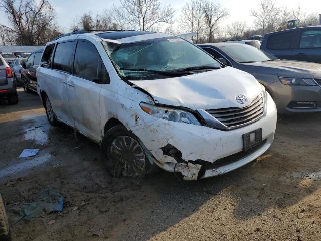 Photo 4 from auction – 2011 TOYOTA SIENNA XLE with VIN 5TDYK3DC4BS169750