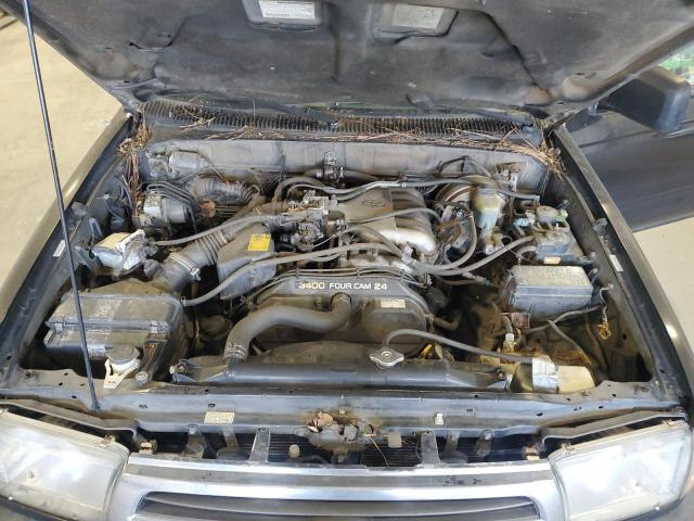 Photo 12 from auction – 2000 TOYOTA 4RUNNER SR with VIN JT3GN86RXY0157765