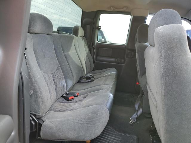 Photo 10 from auction – 2003 CHEVROLET SILVERADO with VIN 2GCEC19V131220516