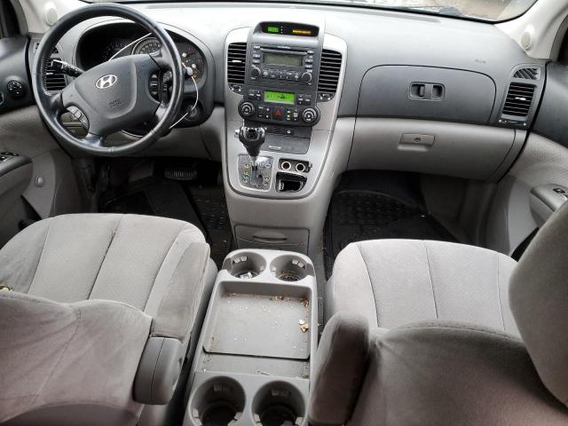 Photo 8 from auction – 2007 HYUNDAI ENTOURAGE with VIN KNDMC233876022233