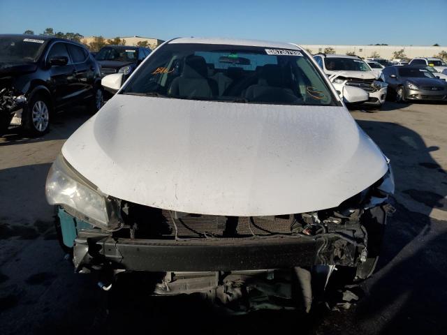 Photo 5 from auction – 2017 TOYOTA CAMRY LE with VIN 4T1BF1FK4HU728944