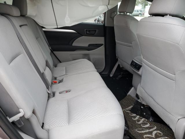 Photo 10 from auction – 2019 TOYOTA HIGHLANDER with VIN 5TDBZRFH9KS701409