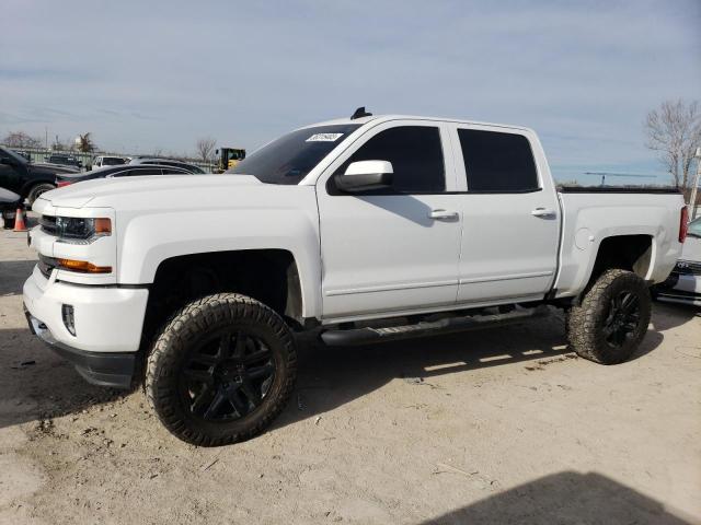 CHEVROLET SILVERADO 2018 with VIN 3GCUKREC2JG526582 - Photo from auction