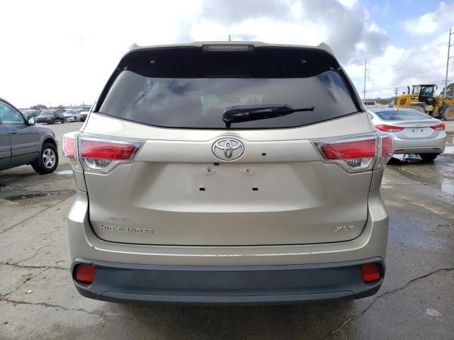 Photo 6 from auction – 2015 TOYOTA HIGHLANDER with VIN 5TDKKRFH5FS092295