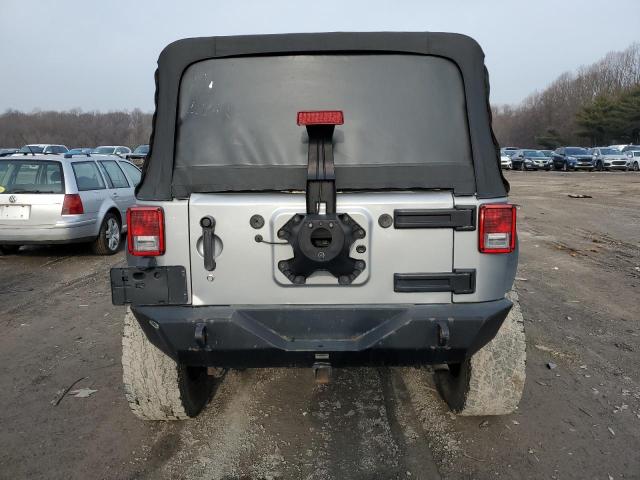 Photo 6 from auction – 2015 JEEP WRANGLER U with VIN 1C4BJWDG8FL608470