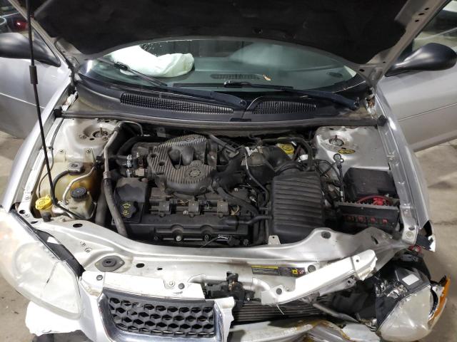 Photo 11 from auction – 2005 DODGE STRATUS SX with VIN 1B3EL46T85N610651