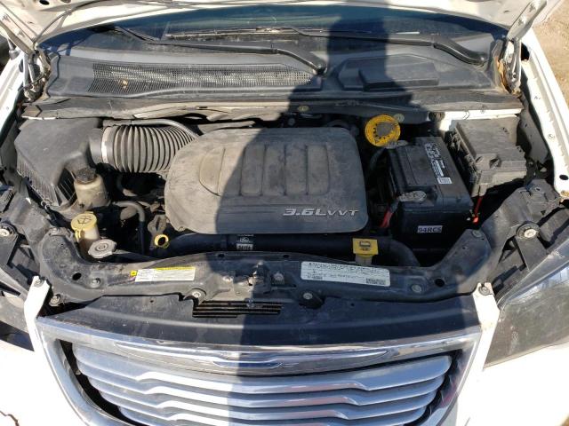 Photo 12 from auction – 2012 CHRYSLER TOWN & COU with VIN 2C4RC1BG3CR306506
