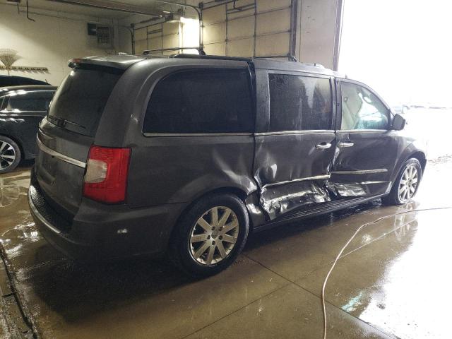 Photo 3 from auction – 2015 CHRYSLER TOWN & COU with VIN 2C4RC1BGXFR589829