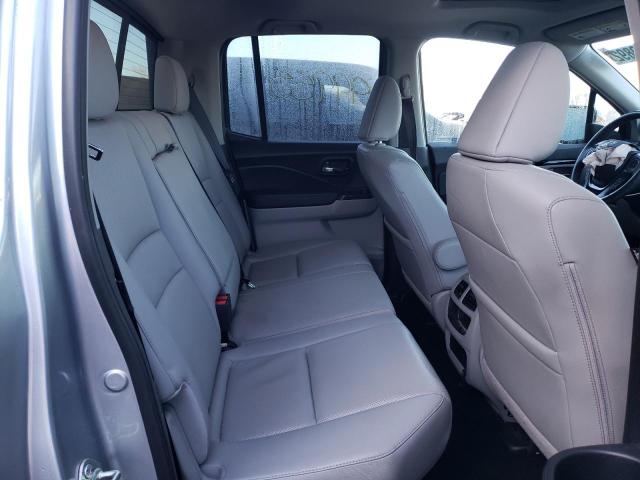 Photo 10 from auction – 2017 HONDA RIDGELINE with VIN 5FPYK3F72HB017731