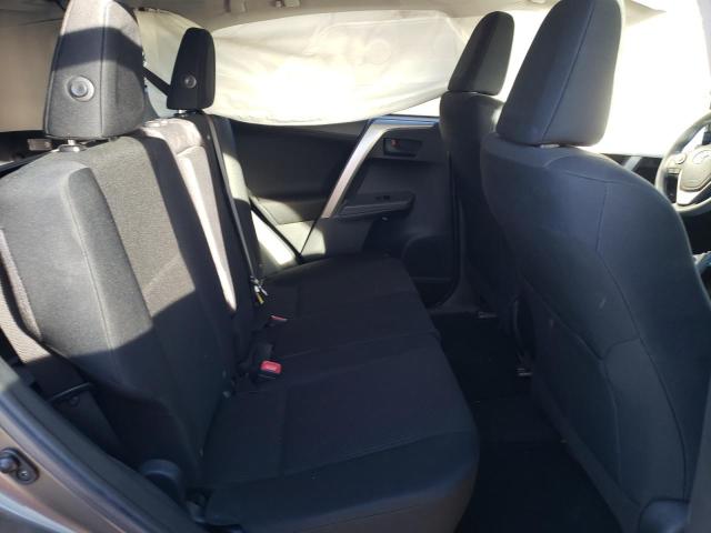 Photo 11 from auction – 2015 TOYOTA RAV4 LE with VIN JTMZFREVXFD064529
