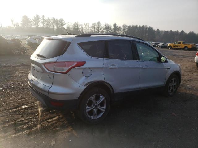 Photo 3 from auction – 2016 FORD ESCAPE SE with VIN 1FMCU9GX7GUB67348