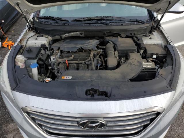 Photo 11 from auction – 2016 HYUNDAI SONATA SE with VIN 5NPE24AF4GH397462