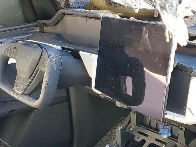 Photo 9 from auction – 2022 TESLA MODEL X with VIN 7SAXCBE63NF341984