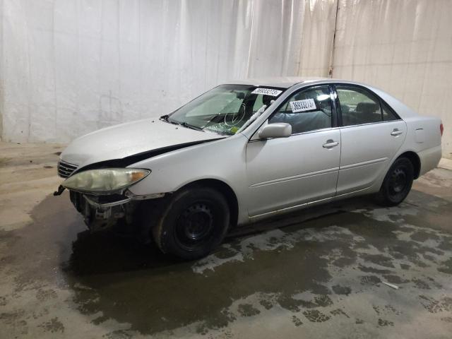 TOYOTA CAMRY LE 2006 with VIN 4T1BE32K76U702811 - Photo from auction