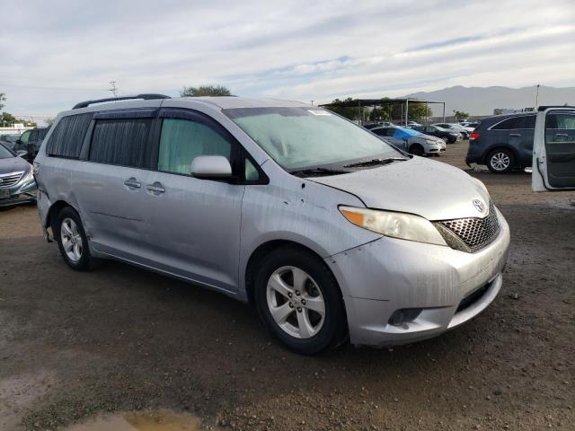 Photo 4 from auction – 2011 TOYOTA SIENNA LE with VIN 5TDKK3DC5BS044651