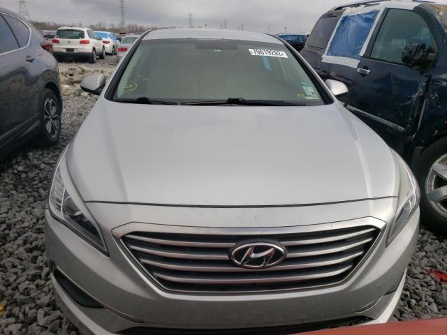 Photo 5 from auction – 2017 HYUNDAI SONATA SE with VIN 5NPE24AF2HH492605