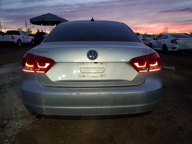 Photo 6 from auction – 2015 VOLKSWAGEN PASSAT S with VIN 1VWAT7A34FC066889