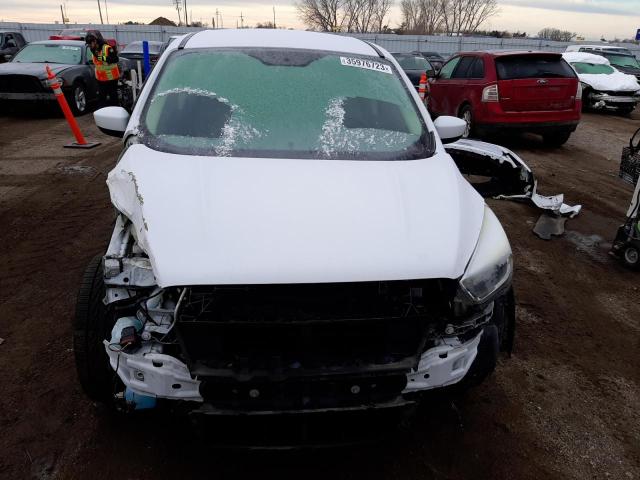 Photo 5 from auction – 2017 FORD ESCAPE SE with VIN 1FMCU9GD9HUB79931