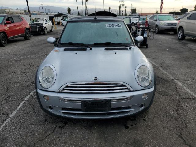 Photo 5 from auction – 2008 MINI COOPER with VIN WMWRF33558TG18861