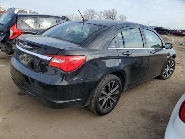 Photo 3 from auction – 2013 CHRYSLER 200 LIMITE with VIN 1C3CCBCG0DN516445
