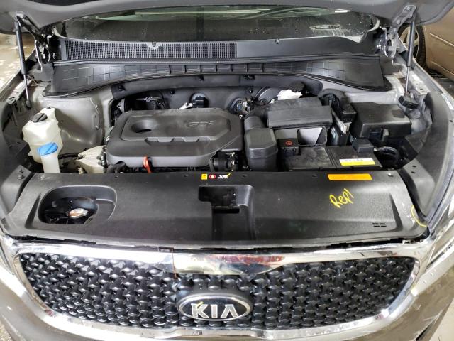 Photo 11 from auction – 2017 KIA SORENTO LX with VIN 5XYPGDA35HG246784