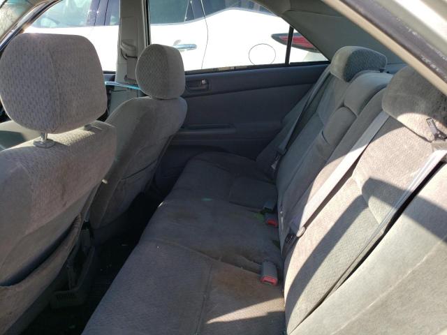 Photo 10 from auction – 2004 TOYOTA CAMRY LE with VIN JTDBE32K640259639