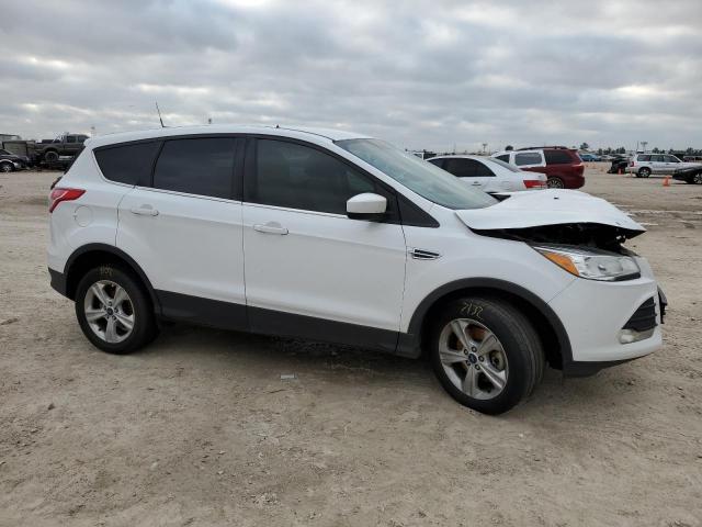 Photo 4 from auction – 2016 FORD ESCAPE SE with VIN 1FMCU9GX9GUC64762