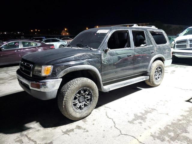 TOYOTA 4RUNNER SR 1998 with VIN JT3GN86R3W0060081 - Photo from auction