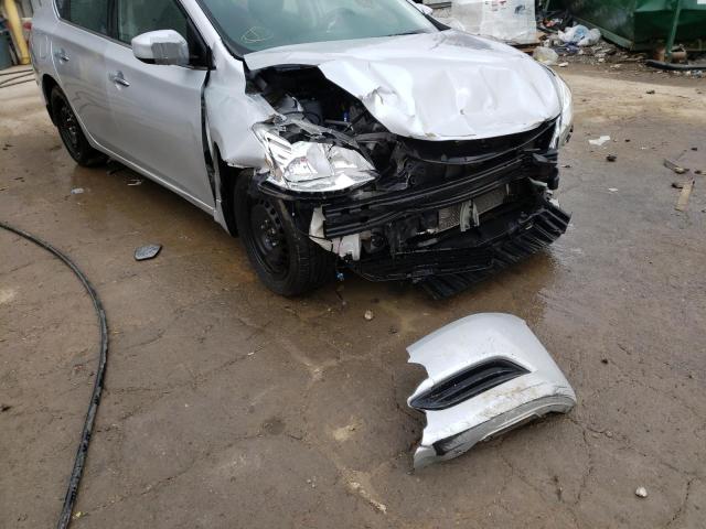 Photo 12 from auction – 2015 NISSAN SENTRA S with VIN 3N1AB7AP0FL659133