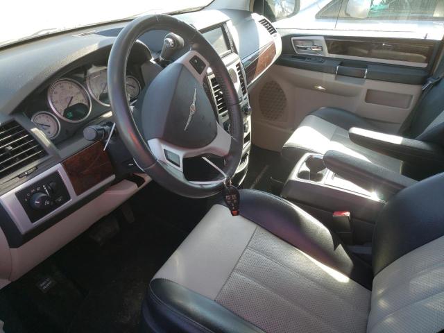 Photo 7 from auction – 2010 CHRYSLER TOWN & COU with VIN 2A4RR8DX9AR366608