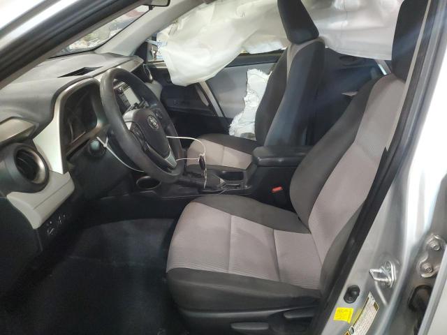 Photo 7 from auction – 2015 TOYOTA RAV4 LE with VIN JTMZFREV5FD060470