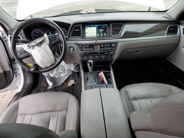 Photo 8 from auction – 2015 HYUNDAI GENESIS 3. with VIN KMHGN4JE3FU015560