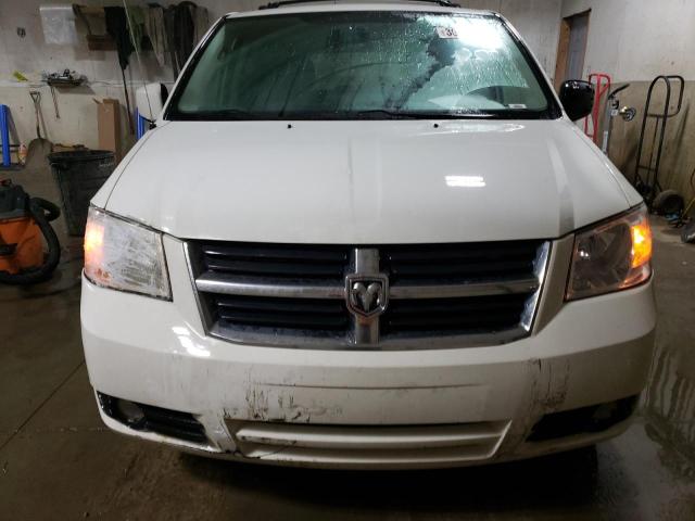 Photo 5 from auction – 2010 DODGE GRAND CARA with VIN 2D4RN5D13AR475631