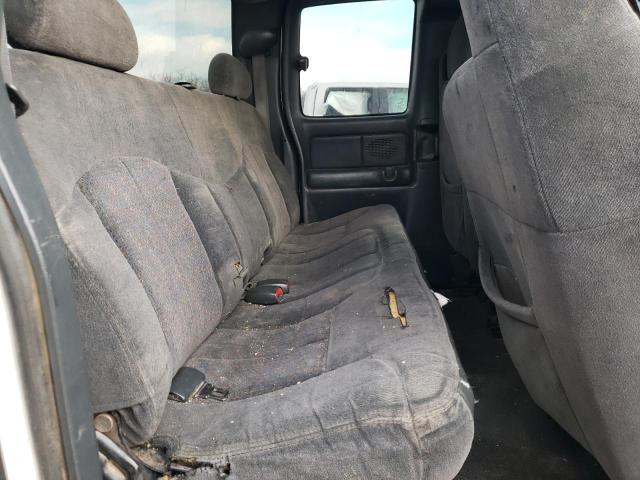 Photo 10 from auction – 2001 CHEVROLET SILVERADO with VIN 1GCEC19V91Z122676